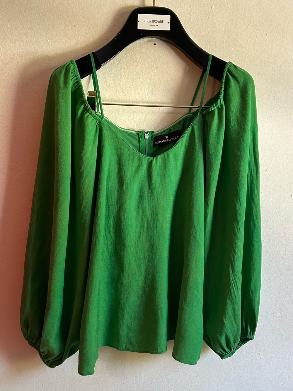 Pomander Place Green Poet Sleeve Top Built in Bra SZ XS Floaty